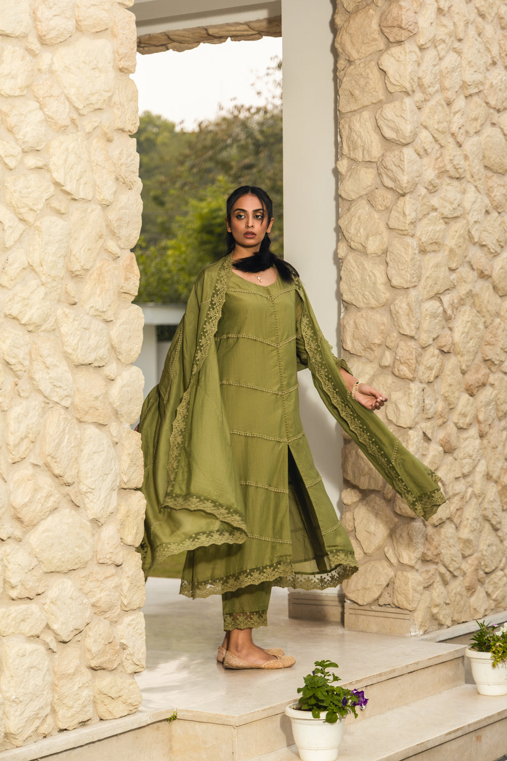 Gulnaar Olive Set