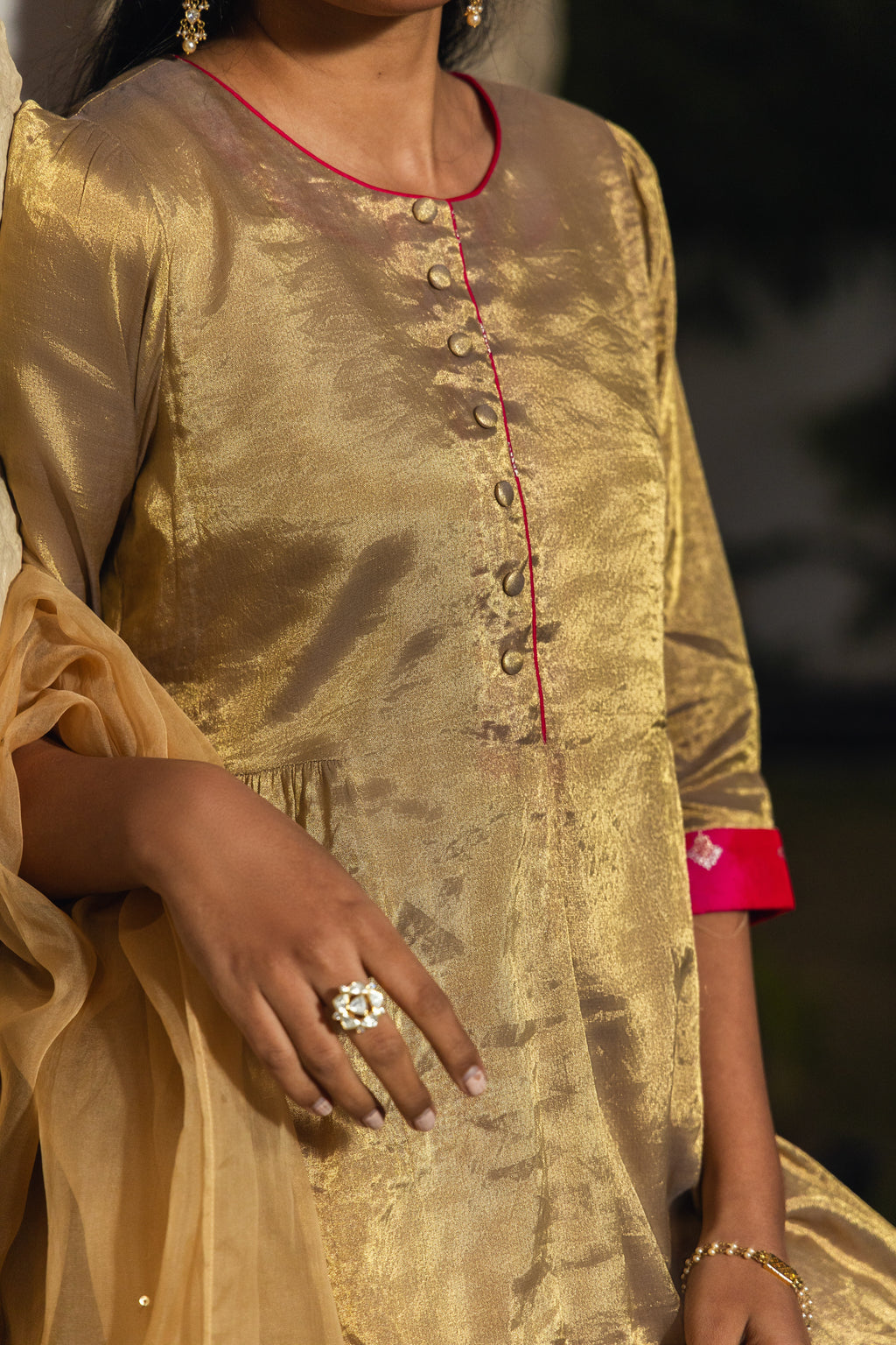 Sunehri Banarasi Set